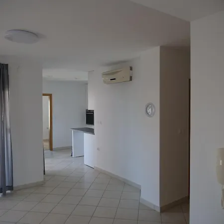 Malu Rogoznica Apartment